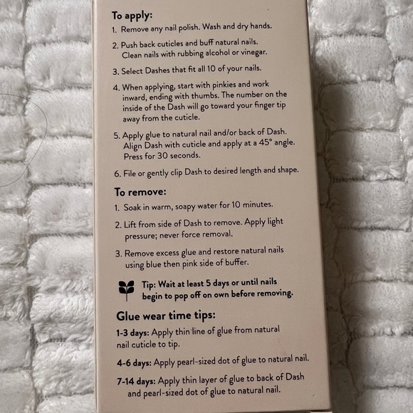 Red Aspen Nails - Picture 3 of 3